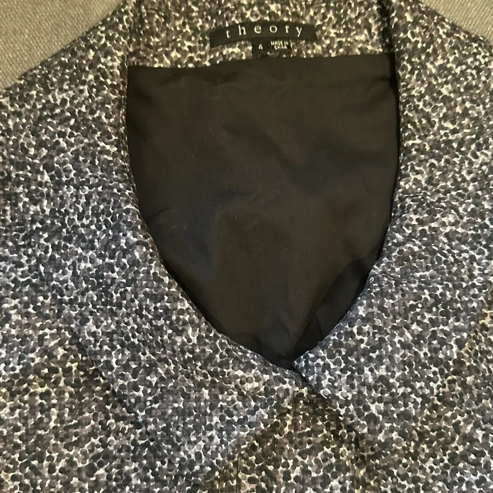 Beautiful cotton Theory jacket EUC